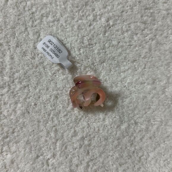 freeโpeople Gift Bundle Eucalyptus & Siberian Pine Hand Cream Pink Marble Clip - Picture 2 of 11